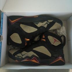 Jordan 7 Olive green size 9.5