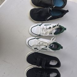 Kids Shoes Size 11 $5 Each