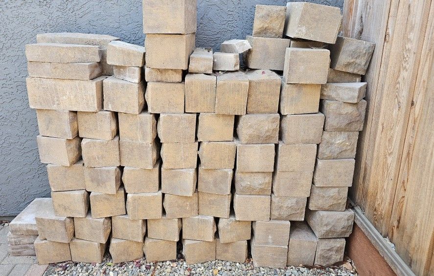 Retaining Wall Stones