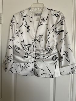 Ladies Dressy Top