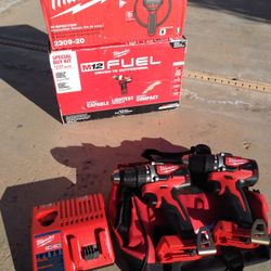 Milwaukee Bundle $300