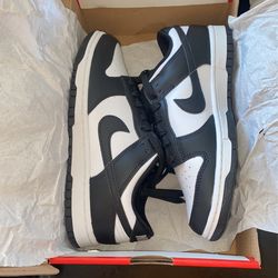 Nike Dunks (Panda)