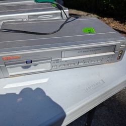 VCRs/DVD Player 