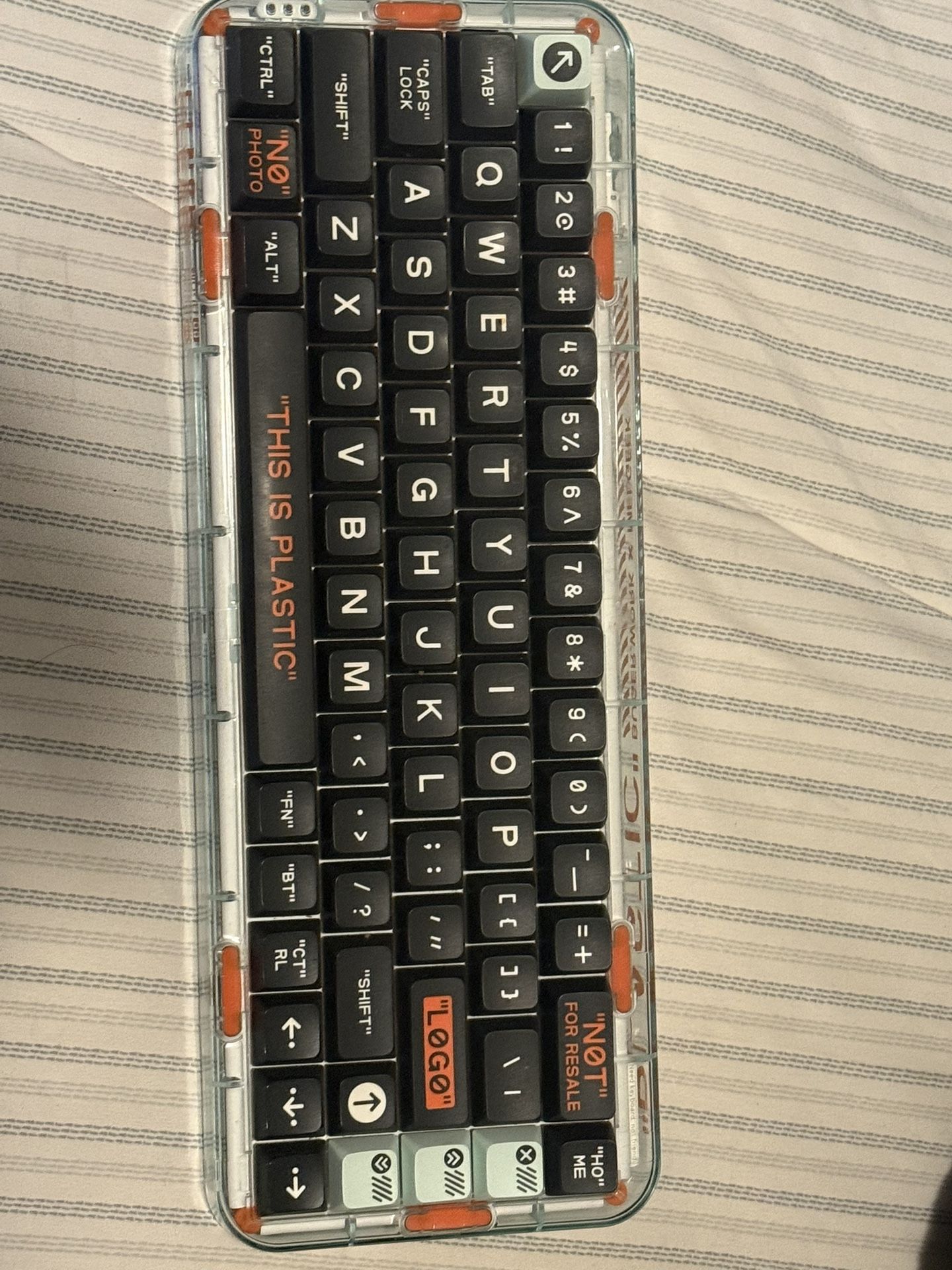 MELGEEK MOJO84 MECHANICAL KEYBOARD BLACK