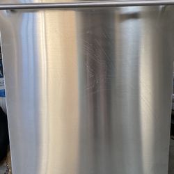 Non-working GE Monogram Dishwasher