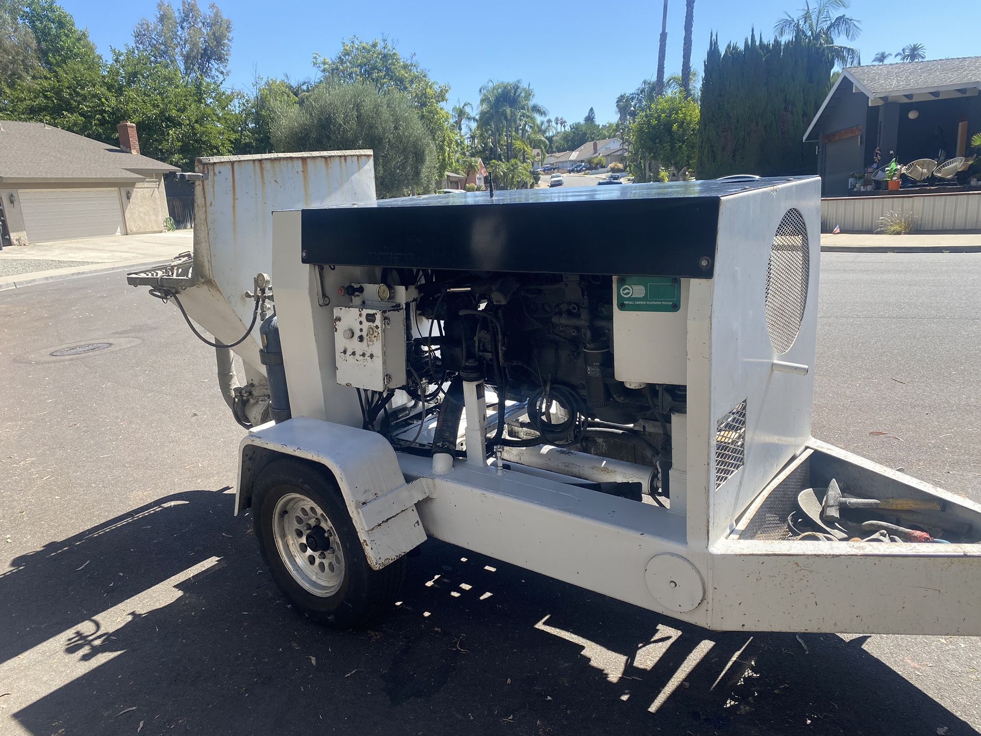 Olin 565 Concrete Pump