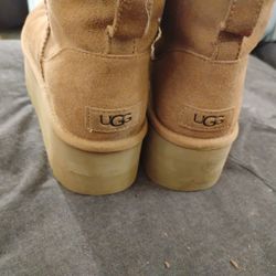 UGGS Boots