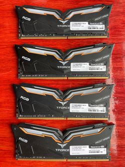 Night Hawk T-force RAM ddr4000 32 GB