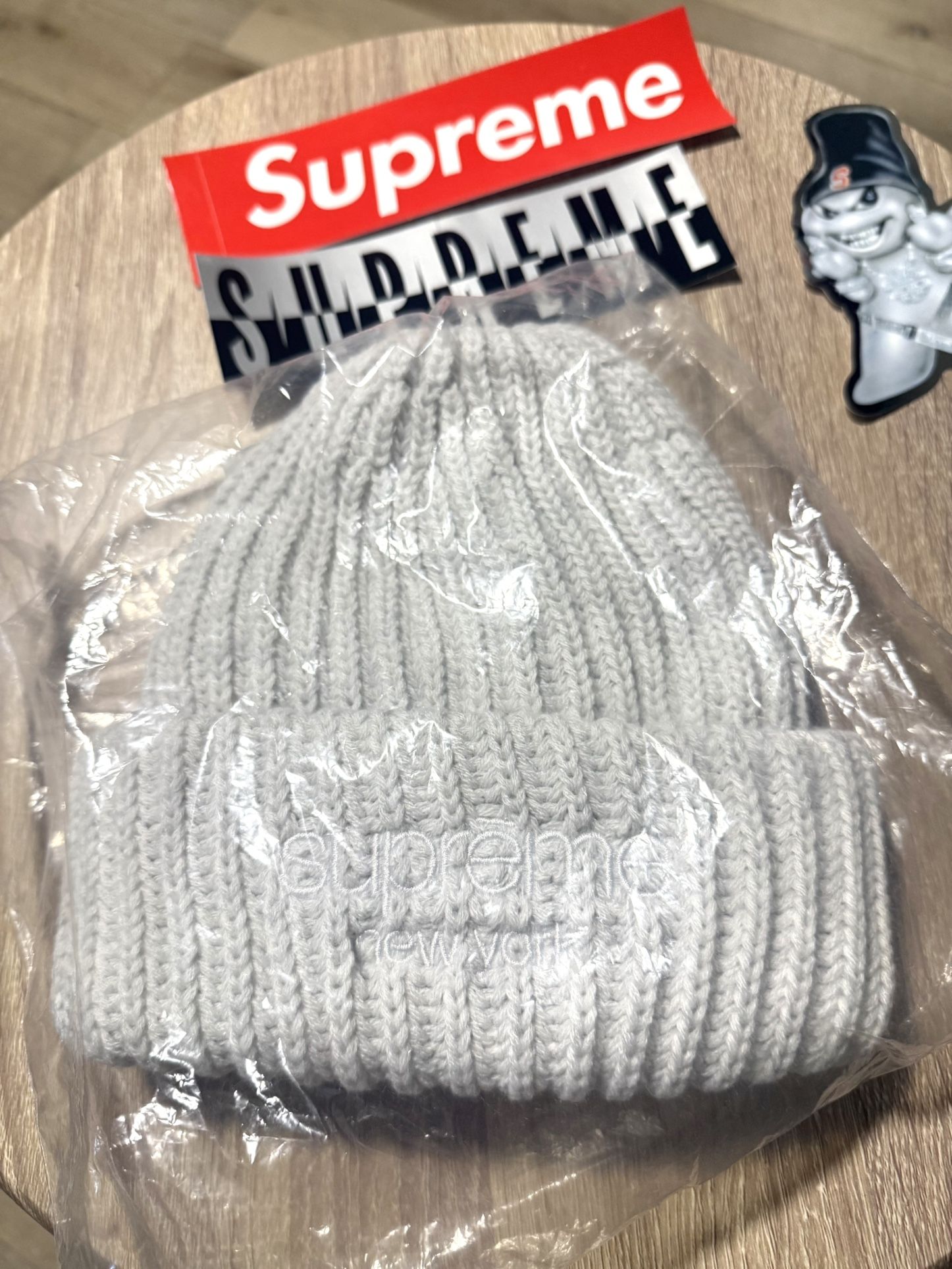 Supreme Classic Logo Chunky Ribbed Beanie