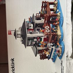 Bricklink Harbormaster Office