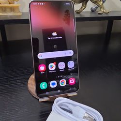 Unlocked Samsung Galaxy S22 