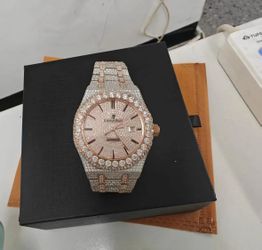 AUDEMARS PIGUET MOISSANITE WATCH