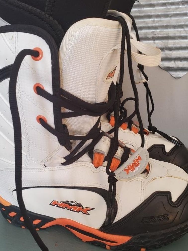 snowmobile boots size 9