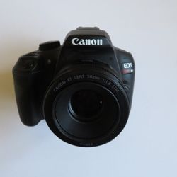 Canon t6 With 50mm 1.8 STM Lens**Mint**