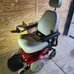 JAZZY Pride Mobility Scooter