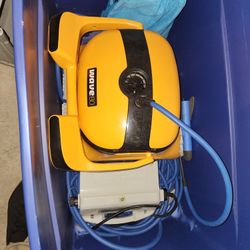 Wave 80 Robotic Pool Cleaner