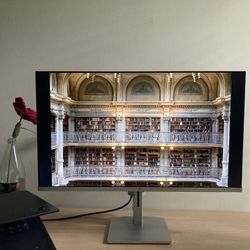 HP 27'' Monitor With HDMI
