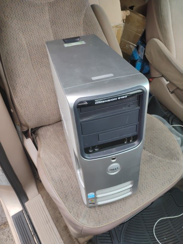 Dell Desktop Computer 