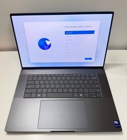 Laptop Dell PRO MAX 16 Premium U9 285H 64Gb 2Tb Nvidia RTX