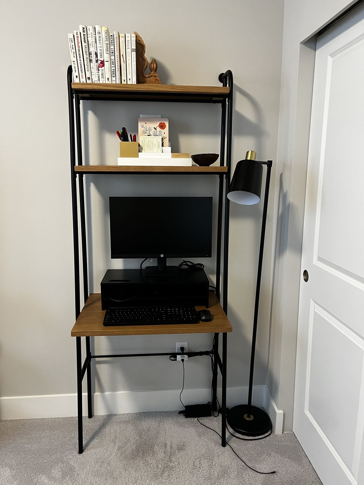 HP 23.8” Backlit Monitor And stand
