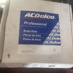 2020 GMC AT4  Rear Brake Rotors