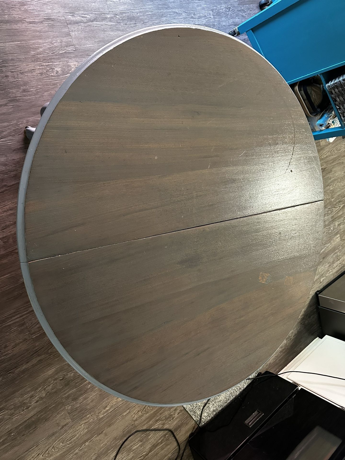 Kitchen Table With Leaves
