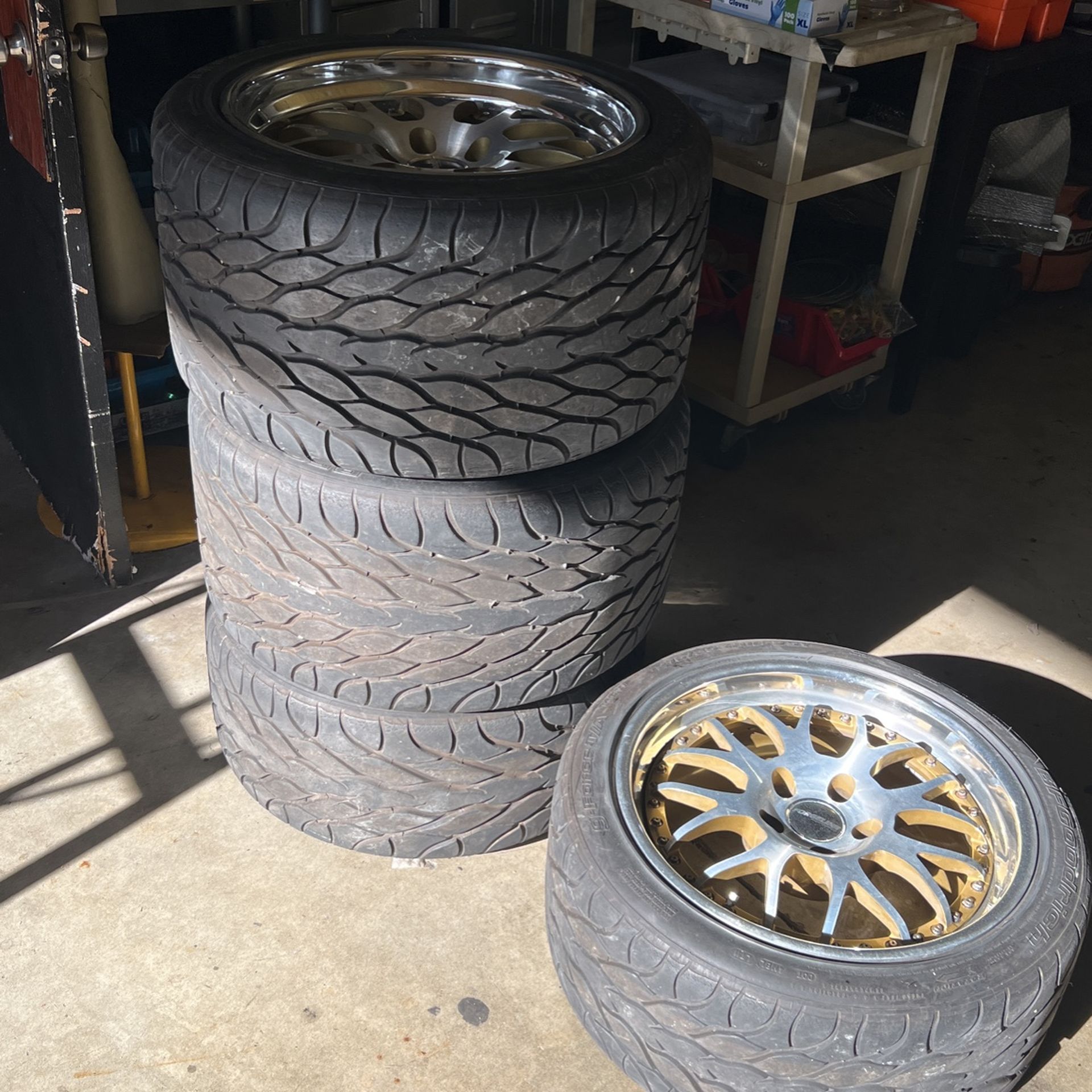 4 Wheels And Tires FORGELINE 18”