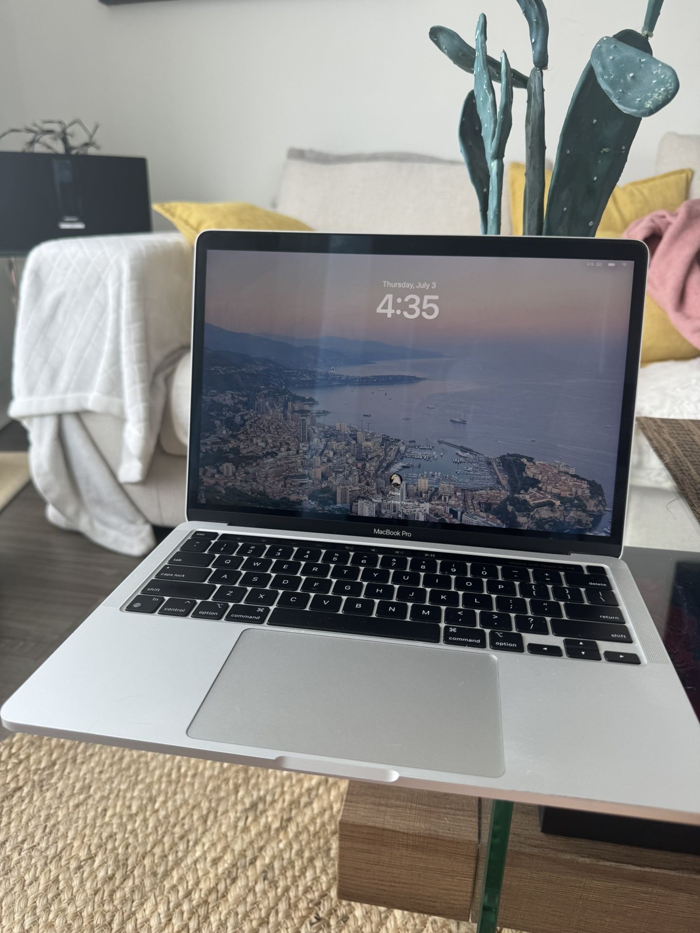 MacBook Pro 13inch M1 2020