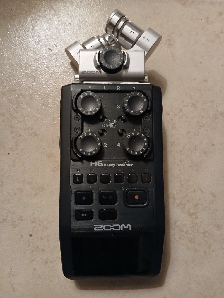 Zoom H6 Handy Recorder