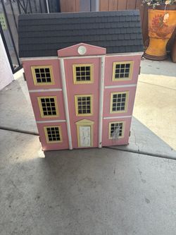 Wooden playhouse Wooden playhouse