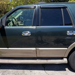 2004 Ford Expedition
