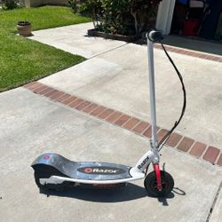 Razor E200 Electric Scooter
