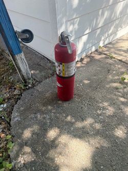 Fire extenguisher