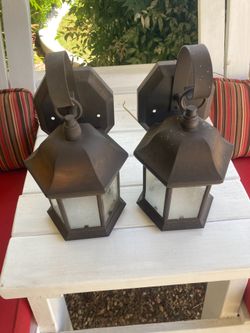 Outdoor lanterns