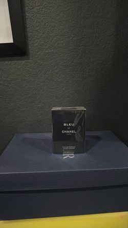 Bleu de Chanel Eau de Parfum Pour Homme