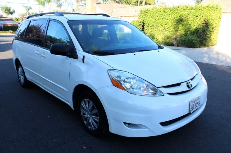 2009 Toyota Sienna