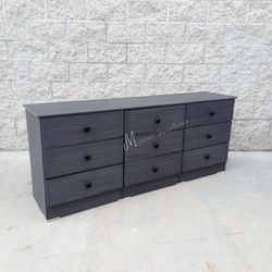 Gray Matte Bedroom Dresser Set!