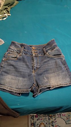 Shorts womens junior jean shorts size 5
