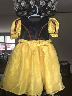 Snow White dress 2/4