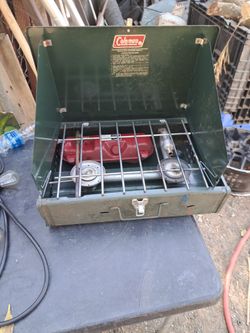 Camping  stove   Coleman