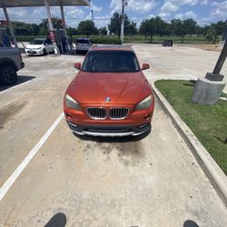 “SELLING 2015 BMW X1”