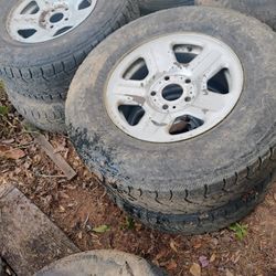 245/75/R16 Rims And Tires Set Of 4