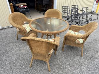 All Weather Wicker / Rattan Patio Dining Set