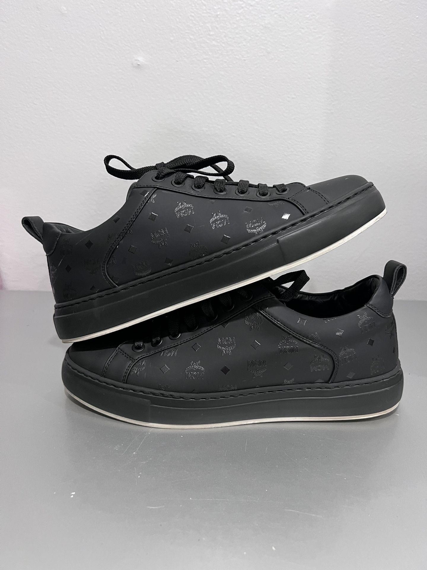 Mcm Leather Sneakers
