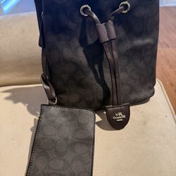 Drawstring Top Closure Bags