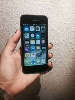 IPHONE 5 32 GB UNLOCKED