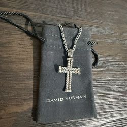 David Yurman Cable Cross Pendant (Sterling Silver, 35mm) and 24in Box Chain Necklace (Sterling Silver, 2.7mm).