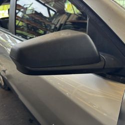 2020 Chevy Equinox Right Door Mirror