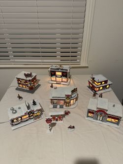 Hawthorne Village “Cycle City Christmas Village”