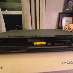 Sharp DX-670, CD Vintage Late 80s Compact Disc Player DX-670
